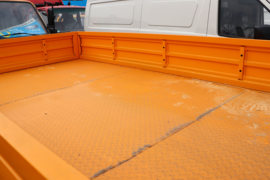 解放霸铃2系&nbsp;载货车上装                                                图片