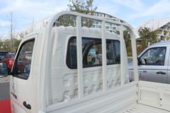 福田 祥菱M1 2.8T 3.05米单排纯电动栏板微卡38.6kWh