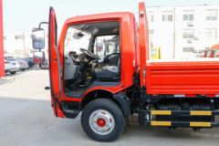 东风 多利卡D6-N 锐能版 140马力 4.13米单排栏板轻卡(国六)(EQ1070S3CDF)