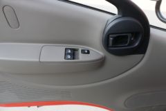 东风 多利卡D6-N 锐能版 140马力 4.13米单排栏板轻卡(国六)(EQ1070S3CDF)