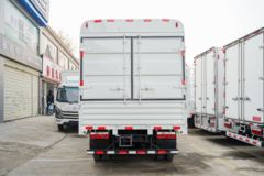 远程 GLR 4.5T 4.1米单排插电式混合动力仓栅式轻卡53.58kWh 远程 GLR 4.5T 4.1米单排插电式混合动力仓栅式轻卡53.58kWh