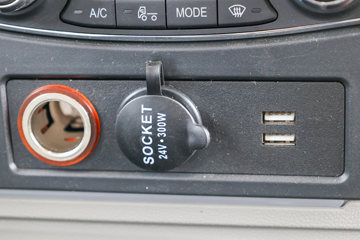 �й�����HOWO ͳ˧ 160���� 4X2 4.15����س�(����)(ZZ5047XLCH3315F145)ͼƬ