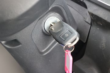 �й�����HOWO ͳ˧ 160���� 4X2 4.15����س�(����)(ZZ5047XLCH3315F145)ͼƬ