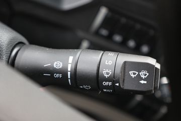 �й�����HOWO ͳ˧ 160���� 4X2 4.15����س�(����)(ZZ5047XLCH3315F145)ͼƬ