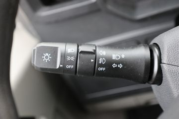 �й�����HOWO ͳ˧ 160���� 4X2 4.15����س�(����)(ZZ5047XLCH3315F145)ͼƬ