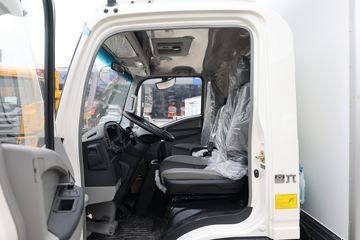 �й�����HOWO ͳ˧ 160���� 4X2 4.15����س�(����)(ZZ5047XLCH3315F145)ͼƬ