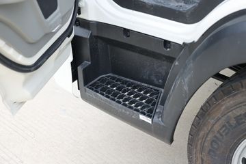 �й�����HOWO ͳ˧ 160���� 4X2 4.15����س�(����)(ZZ5047XLCH3315F145)ͼƬ