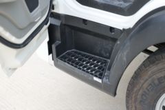 中国重汽HOWO 统帅 160马力 4X2 4.15米冷藏车(国六)(ZZ5047XLCH3315F145)