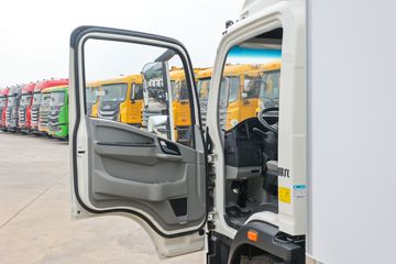 �й�����HOWO ͳ˧ 160���� 4X2 4.15����س�(����)(ZZ5047XLCH3315F145)ͼƬ