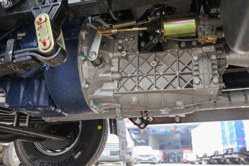 �й�����HOWO ͳ˧ 160���� 4X2 4.15����س�(����)(ZZ5047XLCH3315F145)ͼƬ