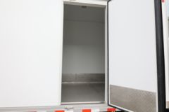 中国重汽HOWO 统帅 160马力 4X2 4.15米冷藏车(国六)(ZZ5047XLCH3315F145)