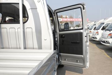 ������Խ��X3 PLUS 2022�� �콢�� 1.6L ���� 122���� 2.55��˫������΢��(����)(SC1034NAS6B1)ͼƬ