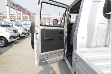 ������Խ��X3 PLUS 2022�� �콢�� 1.6L ���� 122���� 2.55��˫������΢��(����)(SC1034NAS6B1)ͼƬ