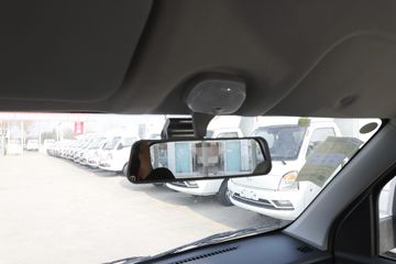 ������Խ��X3 PLUS 2022�� �콢�� 1.6L ���� 122���� 2.55��˫������΢��(����)(SC1034NAS6B1)ͼƬ