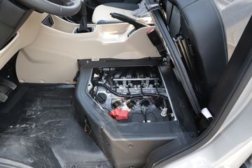 ������Խ��X3 PLUS 2022�� �콢�� 1.6L ���� 122���� 2.55��˫������΢��(����)(SC1034NAS6B1)ͼƬ