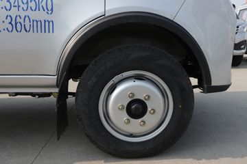 ������Խ��X3 PLUS 2022�� �콢�� 1.6L ���� 122���� 2.55��˫������΢��(����)(SC1034NAS6B1)ͼƬ