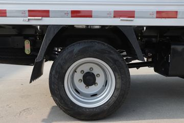 ������Խ��X3 PLUS 2022�� �콢�� 1.6L ���� 122���� 2.55��˫������΢��(����)(SC1034NAS6B1)ͼƬ