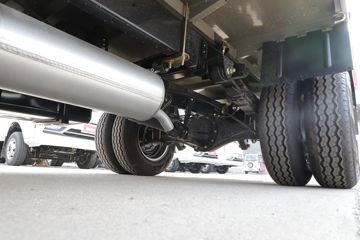 ������Խ��X3 PLUS 2022�� �콢�� 1.6L ���� 122���� 2.55��˫������΢��(����)(SC1034NAS6B1)ͼƬ