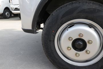 ������Խ��X3 PLUS 2022�� �콢�� 1.6L ���� 122���� 2.55��˫������΢��(����)(SC1034NAS6B1)ͼƬ