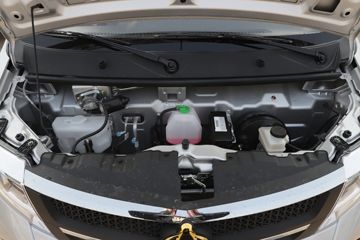 ������Խ��X3 PLUS 2022�� �콢�� 1.6L ���� 122���� 2.55��˫������΢��(����)(SC1034NAS6B1)ͼƬ