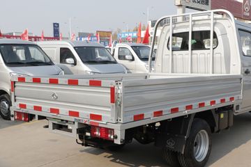 ������Խ��X3 PLUS 2022�� �콢�� 1.6L ���� 122���� 2.55��˫������΢��(����)(SC1034NAS6B1)ͼƬ