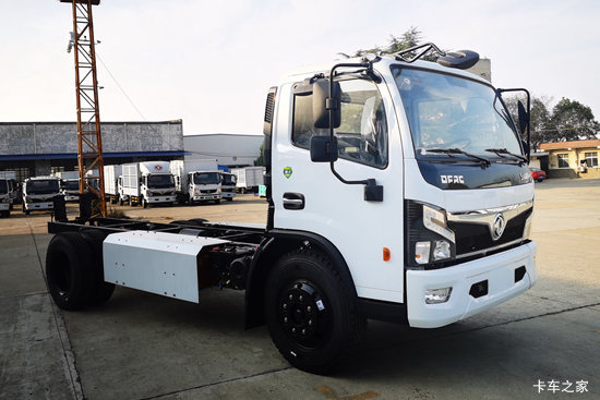 ���� ����F7 133���� CNG 5.5�׵�����ʽ�Ῠ(����)(EQ5127XXY8NDCAC)