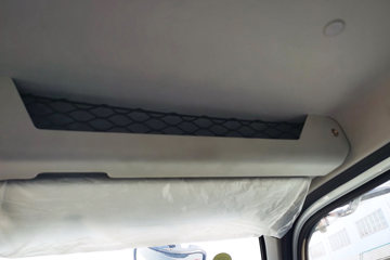 ���� ����F7 133���� CNG 5.5�׵�����ʽ�Ῠ(����)(EQ5127XXY8NDCAC)ͼƬ