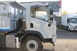 E300&nbsp;电动自卸车外观图片