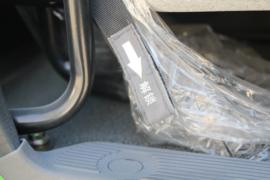 E300&nbsp;电动自卸车驾驶室图片