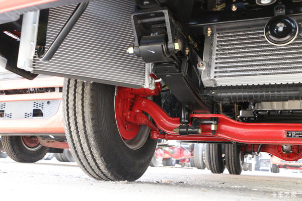 优惠0.7万 郑州市多利卡D6载货车火热促销中