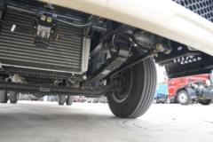 解放 领途 160马力 4.16米单排厢式轻卡(法士特8档) 解放 领途 160马力 4.16米单排厢式轻卡(法士特8档)