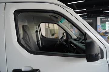 Զ�� ����V5E ��ֵ�� 2.6T 4.54�״��綯��ջ���(N2)38.64kWhͼƬ