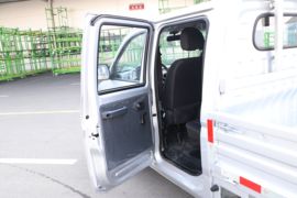 鲸卡T6&nbsp;载货车驾驶室                                               图片