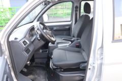 北汽制造 鲸卡T6 豪华版 2.0L 133马力 汽油 2.45米双排栏板微卡(国六)(BAW1030PAB5)