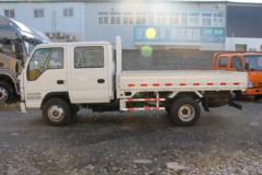 庆铃 五十铃100P 120马力 3.235米双排栏板轻卡(QL1043BUHW)