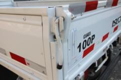 庆铃 五十铃100P 120马力 3.235米双排栏板轻卡(QL1043BUHW)