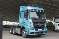 北奔奔马 牵引车