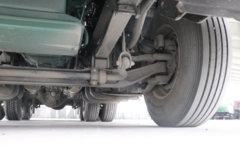 北奔 奔马重卡 560马力 6X4 AMT牵引车(ND4250BD5J7Z02)