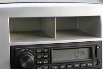 һ������ ��ž���3ϵ 130���� 4X2 3.52����ж��(����)ͼƬ