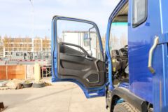 凯马 凯捷M6 尊享版 190马力 5.33米栏板载货车(国六)(KMC1162A420P6)