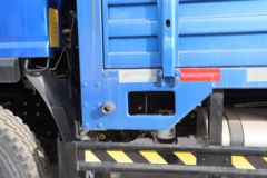 凯马 凯捷M6 尊享版 190马力 5.33米栏板载货车(国六)(KMC1162A420P6)