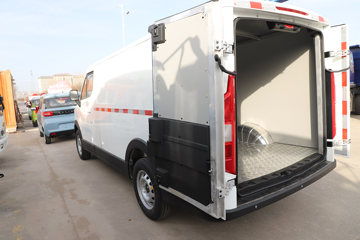 ���� ����EV 3.06T 5.457�״��綯��ʽ��ջ���ͼƬ