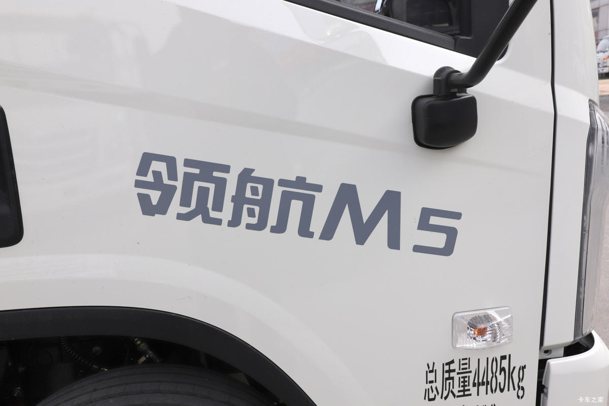  ʱ캽M5 132 4.17׵Ῠ()(BJ1046V9JDA-53)                                                