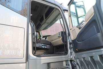 ���� �����K7�ؿ� 560���� 6X4 AMT�Զ���ǣ����(����)(�ٱ�2.85)(HFC4252P1K8E33KS)ͼƬ