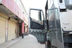 江淮 格尔发K7重卡 560马力 6X4 AMT自动挡牵引车(国六)(速比2.85)(HFC4252P1K8E33KS)