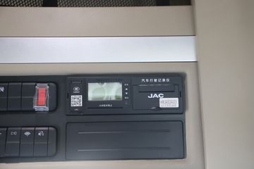 ���� �����V7�ؿ� 560���� 6X4 AMT�Զ�����ͷǣ����(����)(�ٱ�2.73)(HFC4253C1K7E45KS)ͼƬ