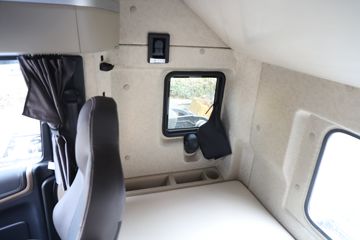 ���� �����V7�ؿ� 560���� 6X4 AMT�Զ�����ͷǣ����(����)(�ٱ�2.73)(HFC4253C1K7E45KS)ͼƬ