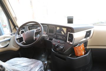 ���� �����V7�ؿ� 560���� 6X4 AMT�Զ�����ͷǣ����(����)(�ٱ�2.73)(HFC4253C1K7E45KS)ͼƬ