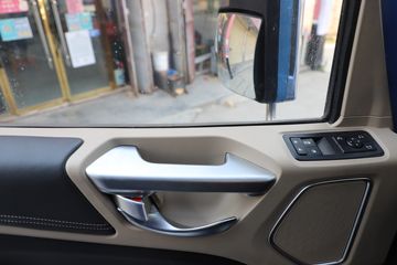 ���� �����V7�ؿ� 560���� 6X4 AMT�Զ�����ͷǣ����(����)(�ٱ�2.73)(HFC4253C1K7E45KS)ͼƬ