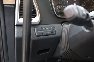 ���� �����V7�ؿ� 560���� 6X4 AMT�Զ�����ͷǣ����(����)(�ٱ�2.73)(HFC4253C1K7E45KS)ͼƬ